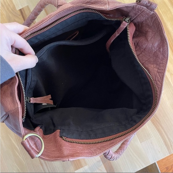 Beautiful! Anthropologie Day & Mood Phoebe leather bag! - Picture 6 of 8